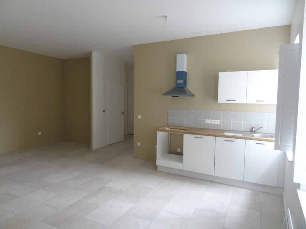 Chapeau-rouge revêtement de sol