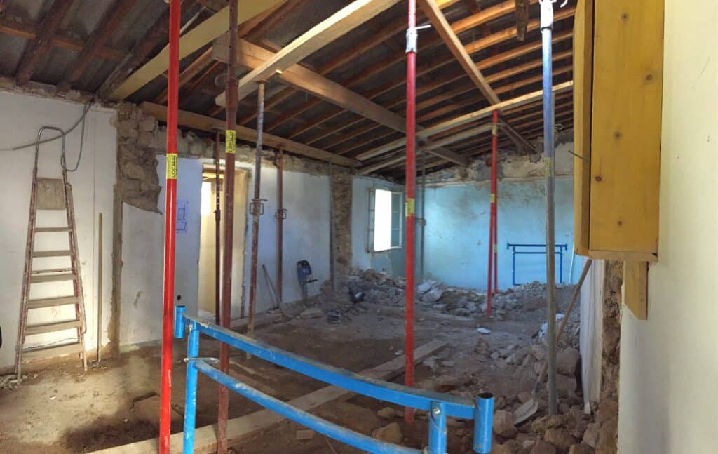 Mas de l'huile démolition