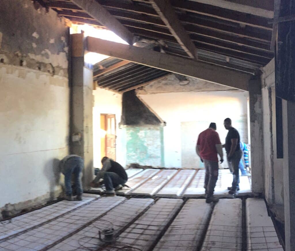 Mas de l'huile plancher hourdis polistyrène