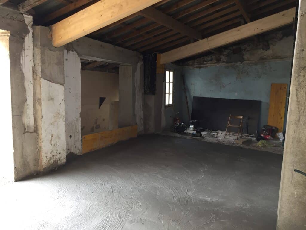 Mas de l'huile rénovation intérieure