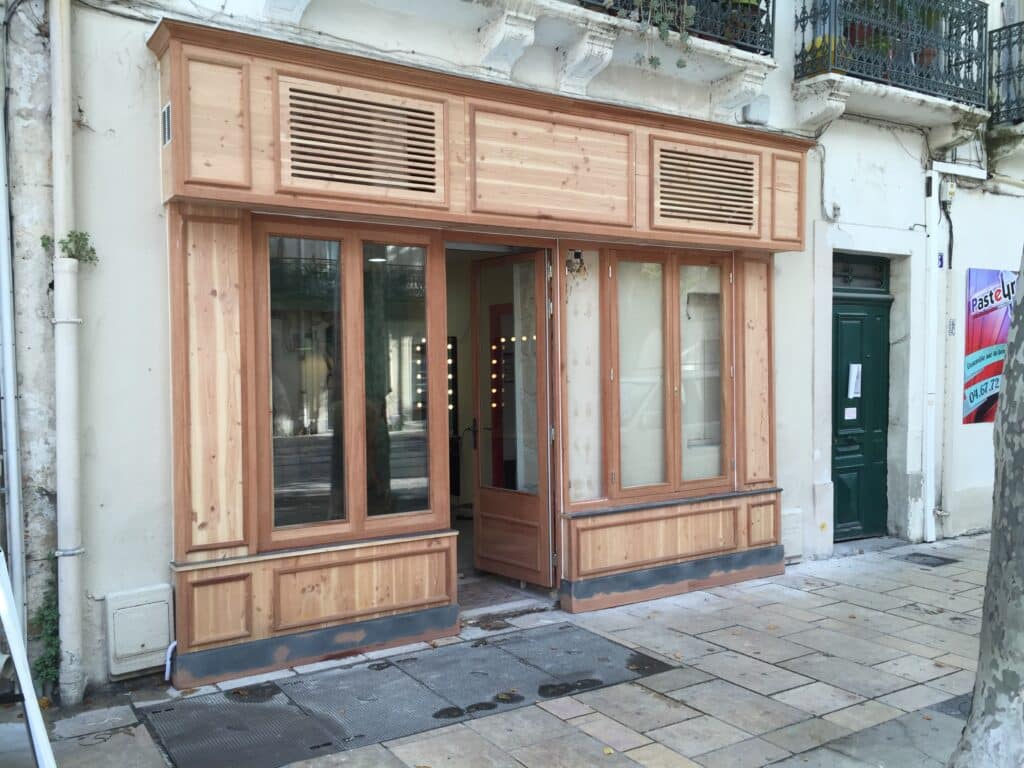 Melle Coiffe habillage bois